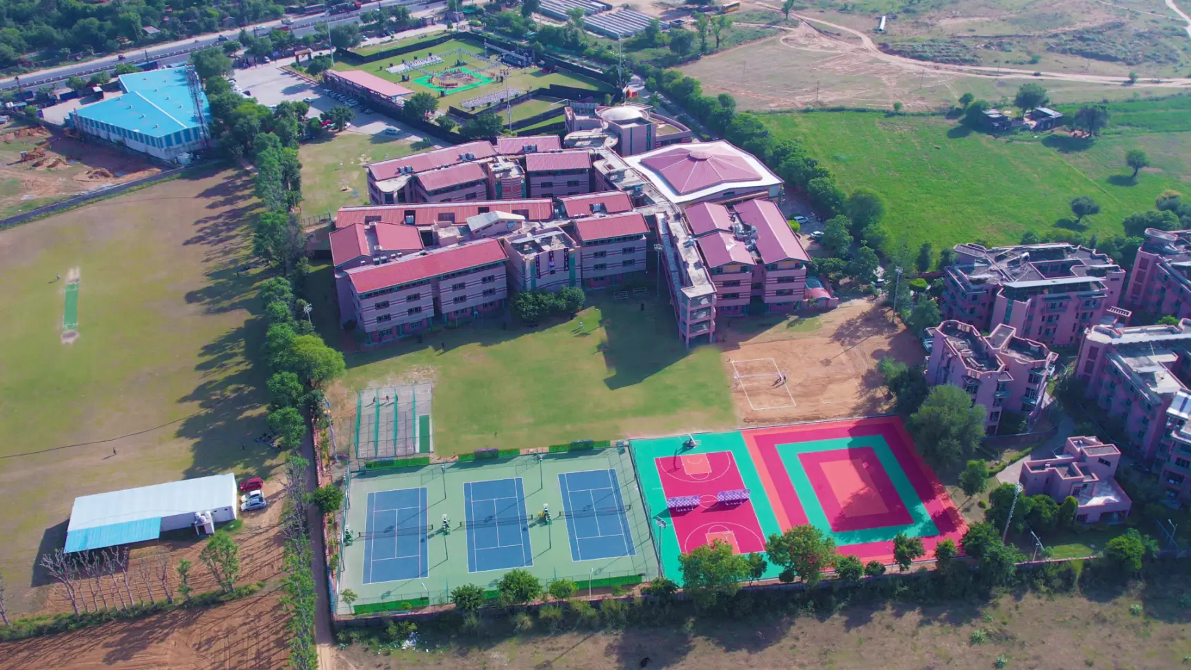 cbse schools with hostel facility in jaipur